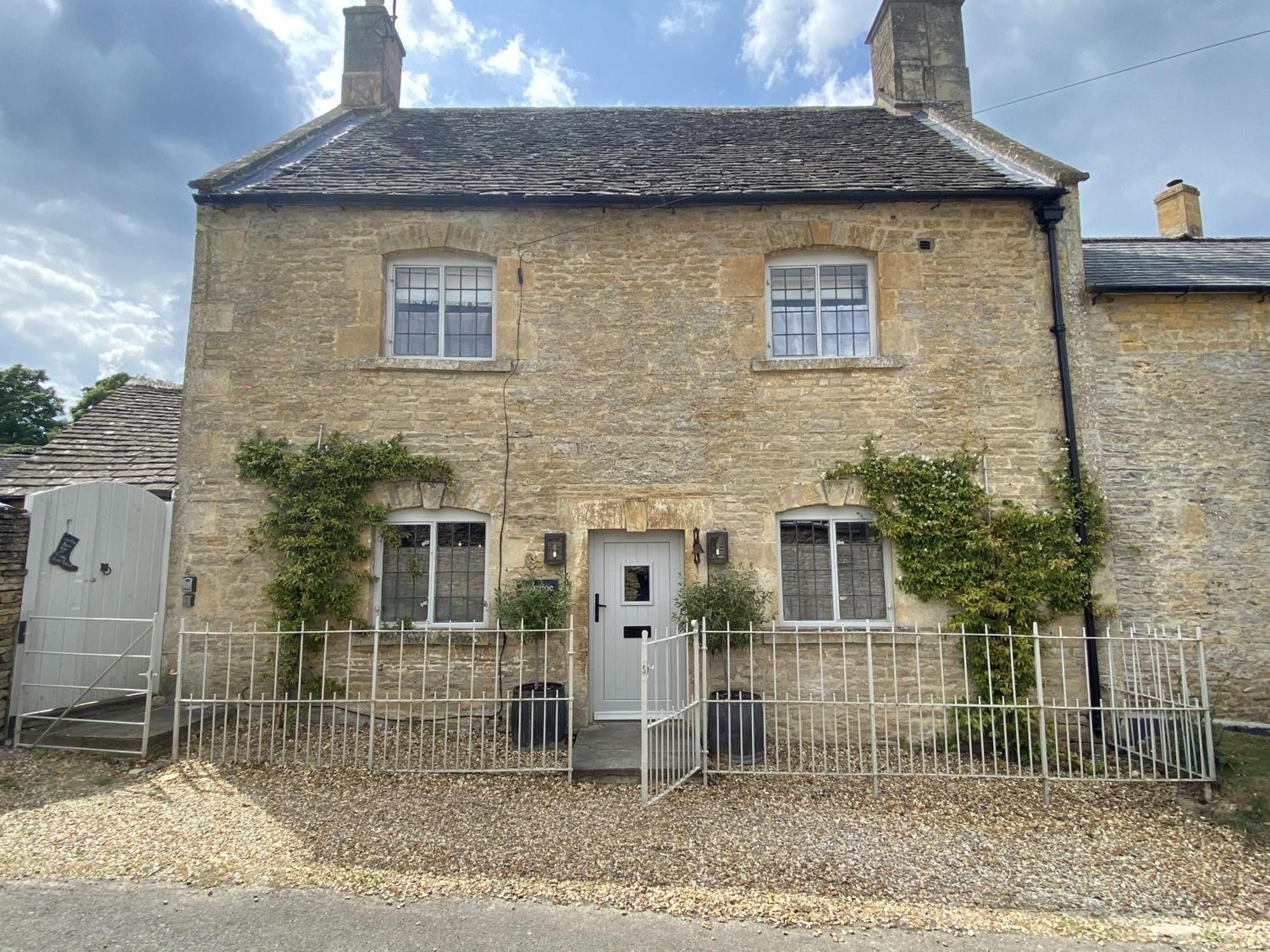 Jasmine Cottage, Upper Slaughter, Cotswolds チェルトナム エクステリア 写真